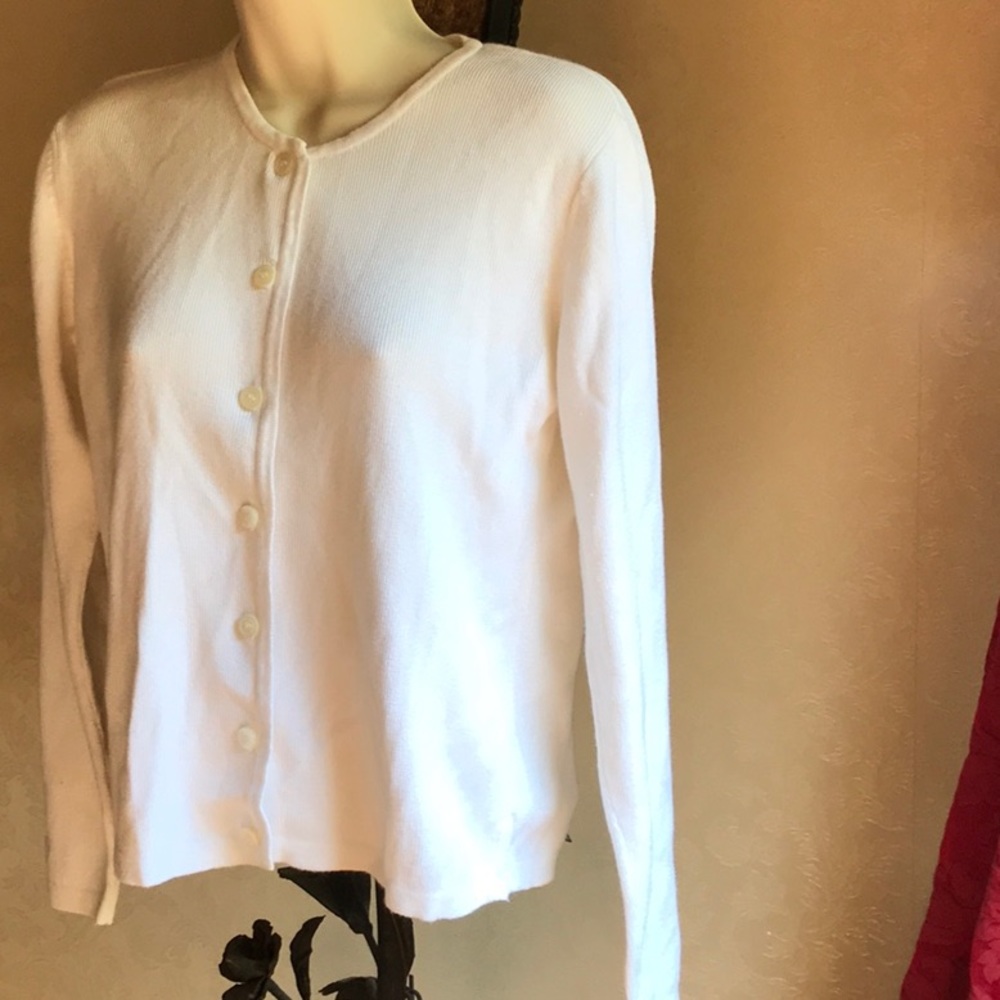 Classic of Classics, Ivory Sweater - Picture 4 of 4